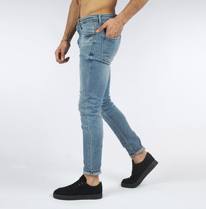 Vote- skinny Trousers- light blue jeans
